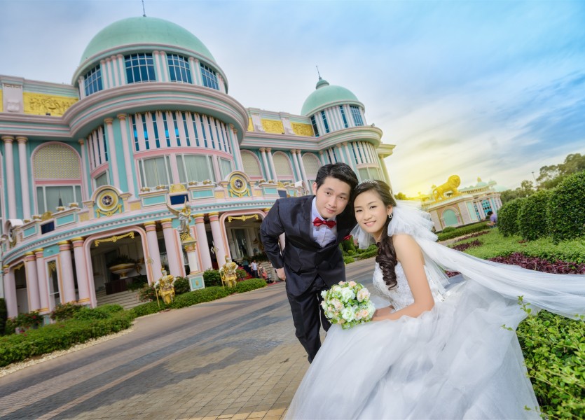 ถ่ายภาพแต่งงาน