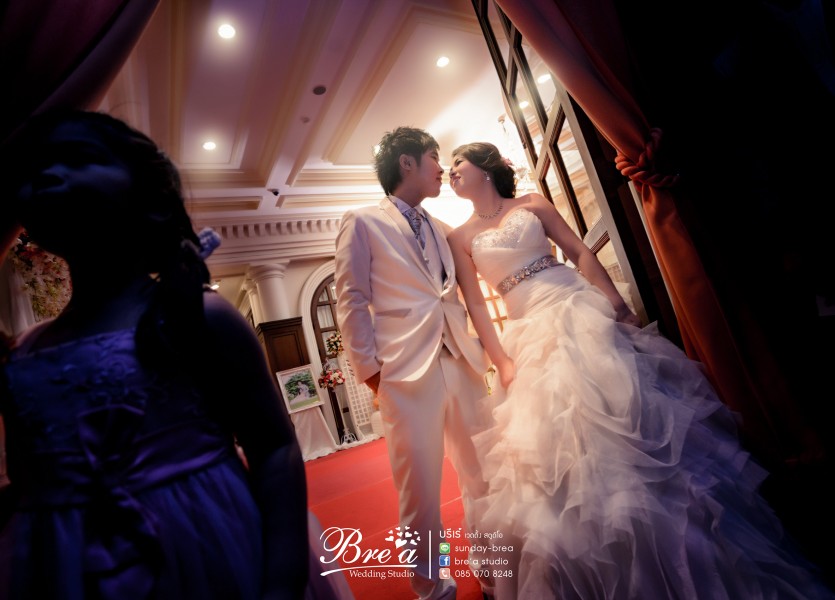 บรีเร่ เวดดิ้ง