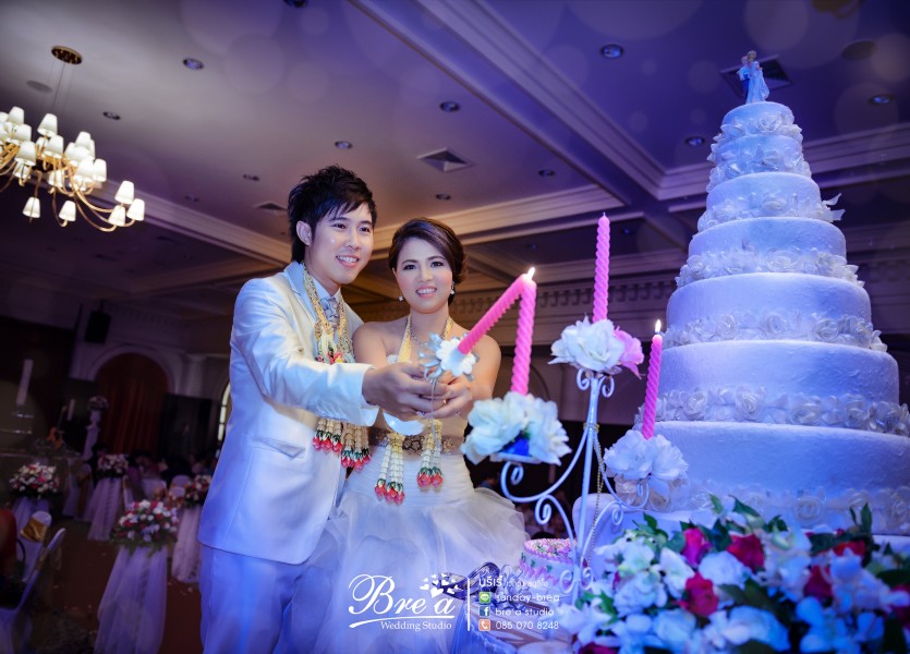 บรีเร่ เวดดิ้ง