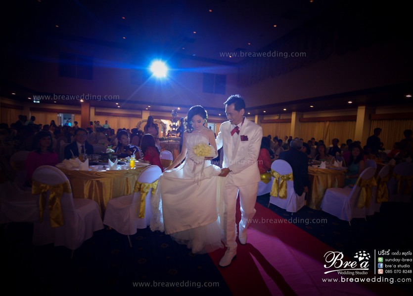 รับถ่ายภาพแต่งงาน