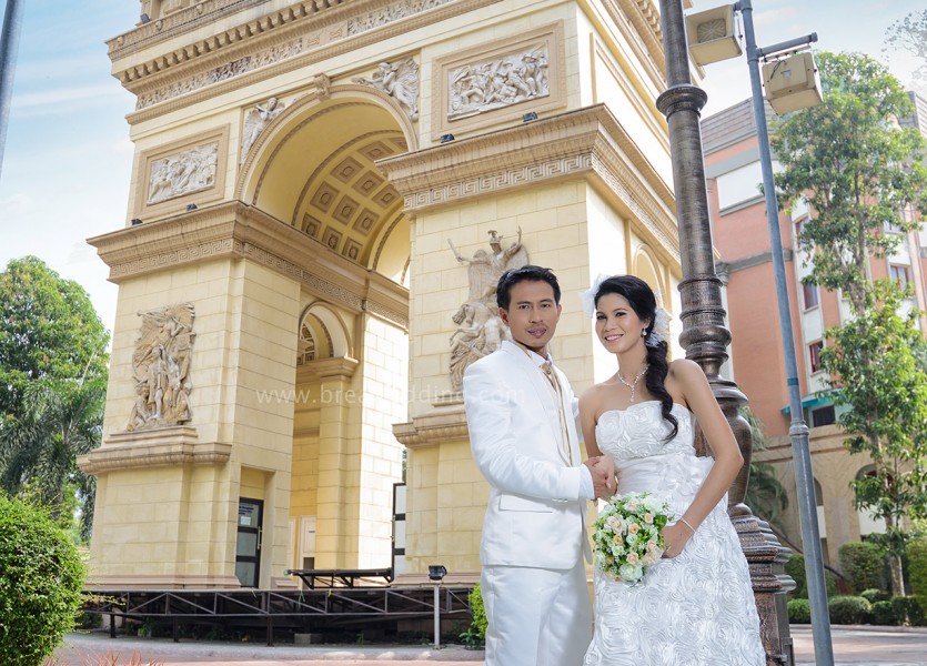 เช่าชุดแต่งงาน บางใหญ่