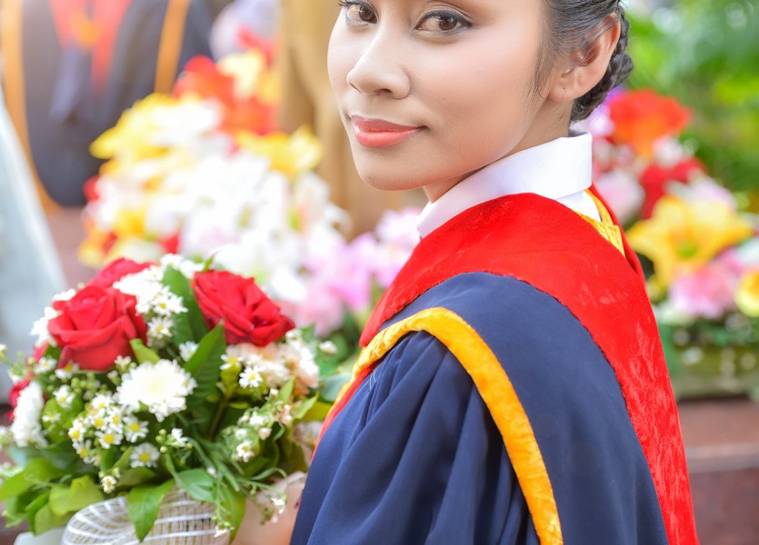 หาช่างภาพรับปริญญา