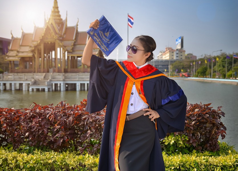 ช่างภาพรับปริญญา