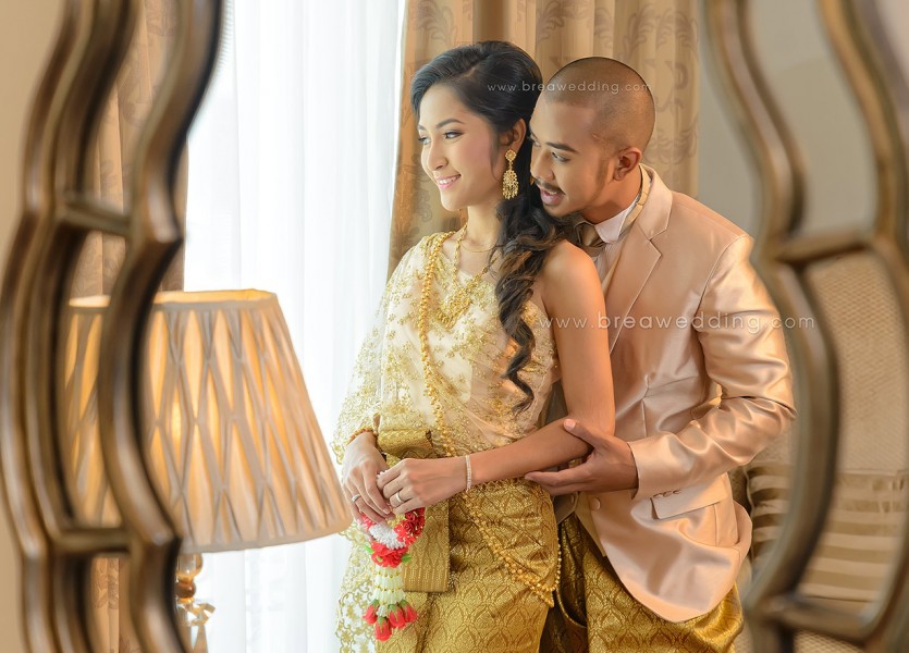 ชุดไทยแต่งงาน นนทบุรี