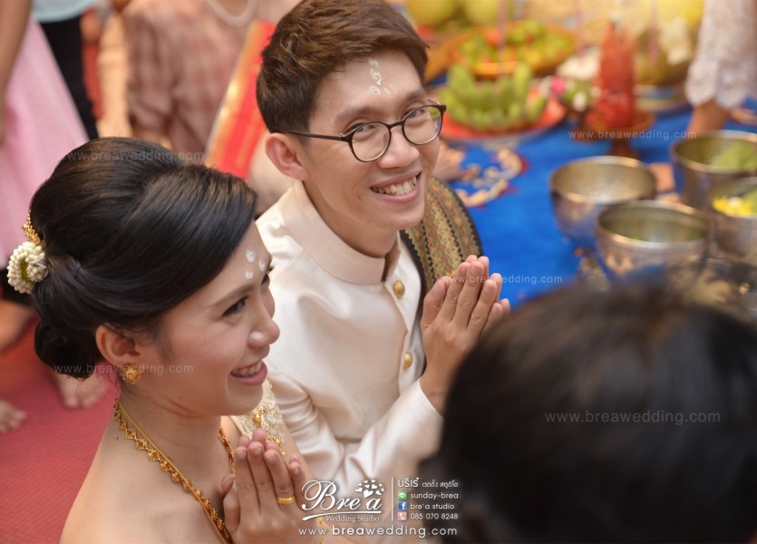 ชุดไทย นนทบุรี