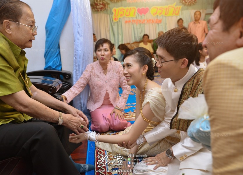 เช่าชุดไทย นนทบุรี