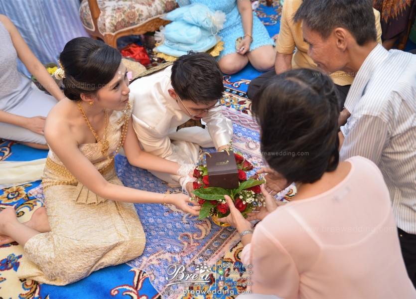 เช่าชุดไทย นนทบุรี