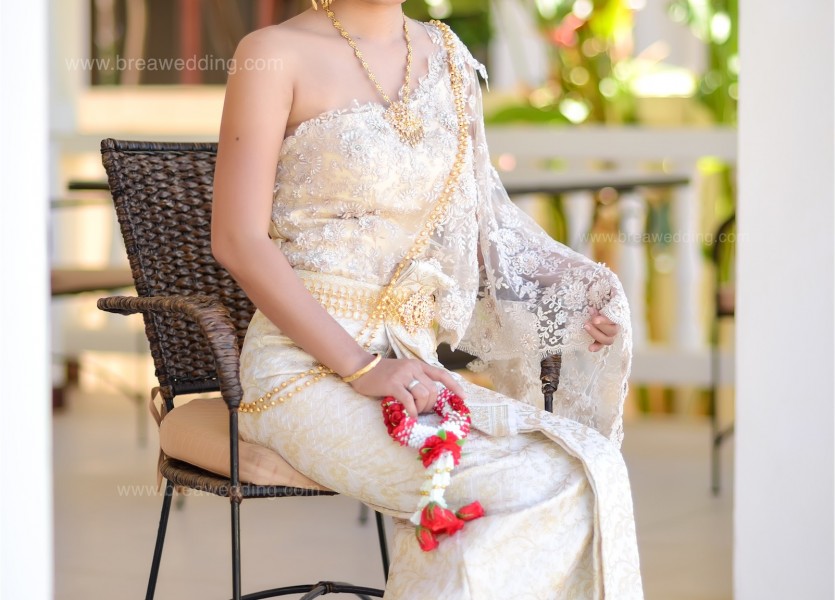 ชุดไทยแต่งงาน นนทบุรี