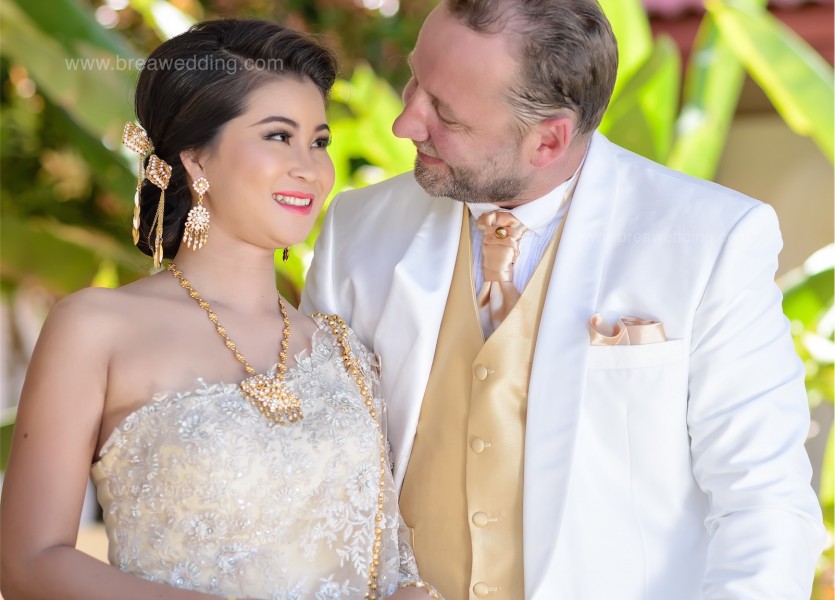 พรีเวดดิ้งชุดไทย นนทบุรี