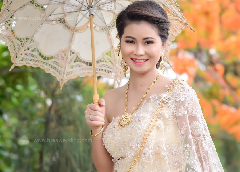 ร้านชุดไทย นนทบุรี