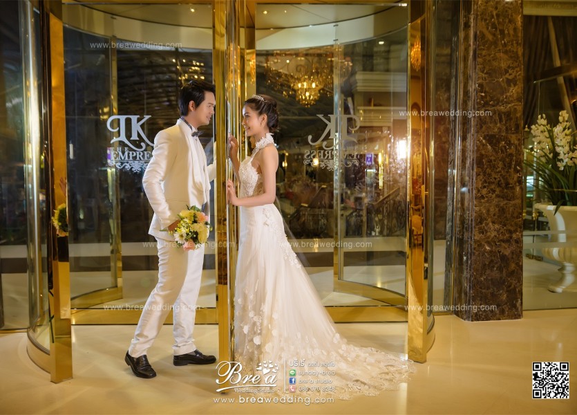 ถ่ายพรีเวดดิ้หรูๆ ถ่ายรูปแต่งงานสวยๆ ถ่ายรูปพรีเวดดิ้งราคาถูก