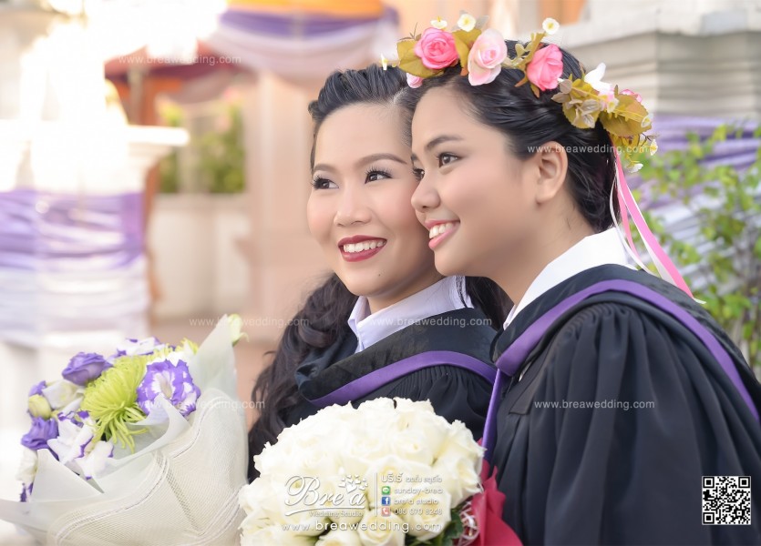 รับปริญญา หาช่างภาพรับปริญญา ถ่ายรูปรับปริญญา