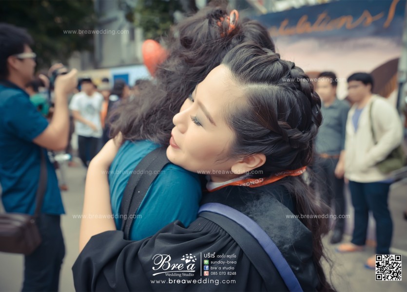 รับปริญญา หาช่างภาพรับปริญญา ถ่ายรูปรับปริญญา