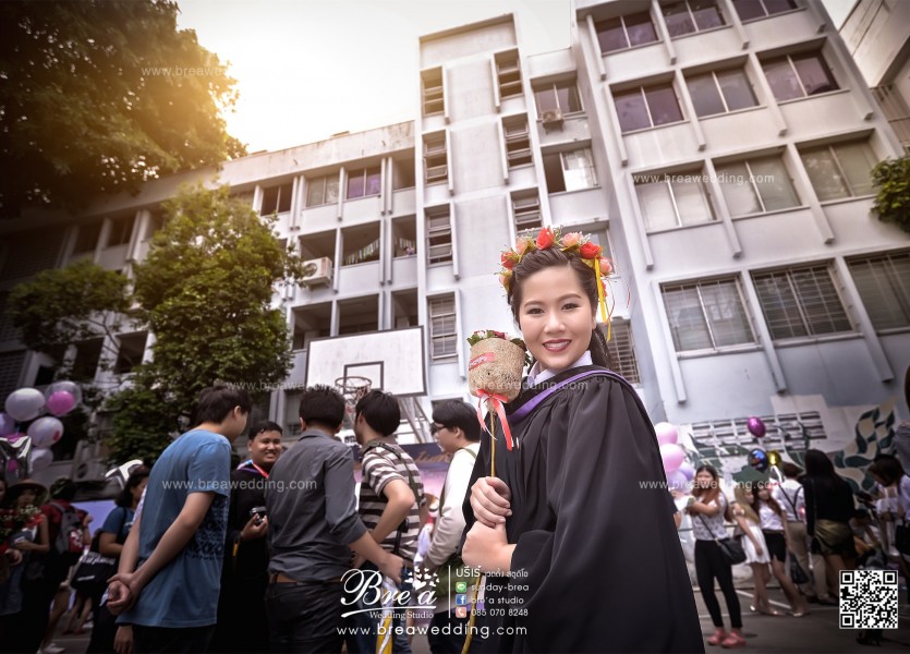 รับปริญญา หาช่างภาพรับปริญญา ถ่ายรูปรับปริญญา