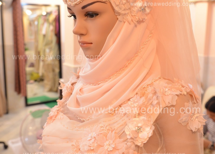 ชุดแต่งงานอิสลาม ช่างตัดชุดแต่งงาน อิสลาม สวยๆ ร้านเช่าชุดแต่งงานอิสลาม นนทบุรี