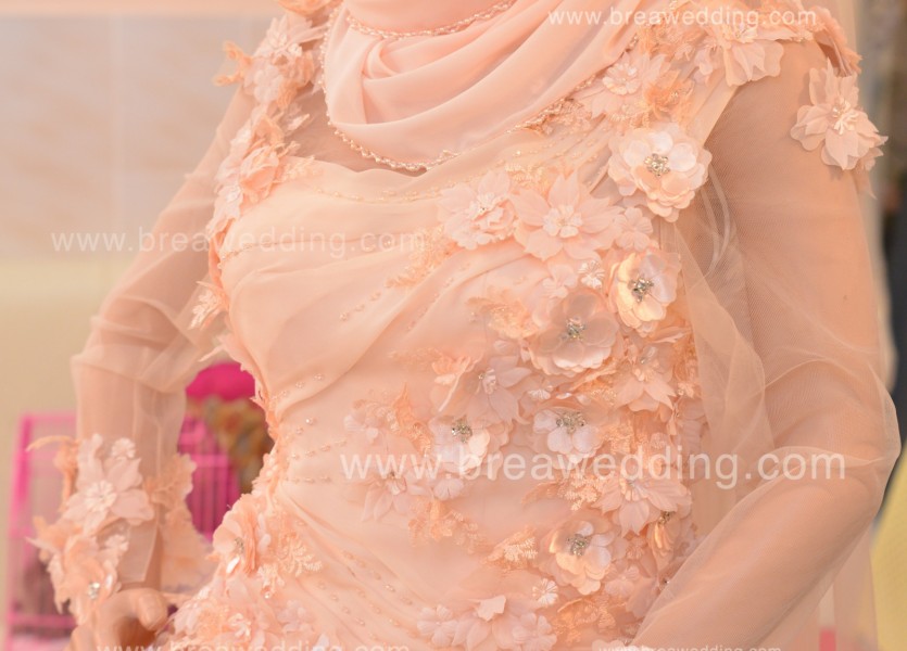 ชุดแต่งงานอิสลาม ช่างตัดชุดแต่งงาน อิสลาม สวยๆ ร้านเช่าชุดแต่งงานอิสลาม นนทบุรี