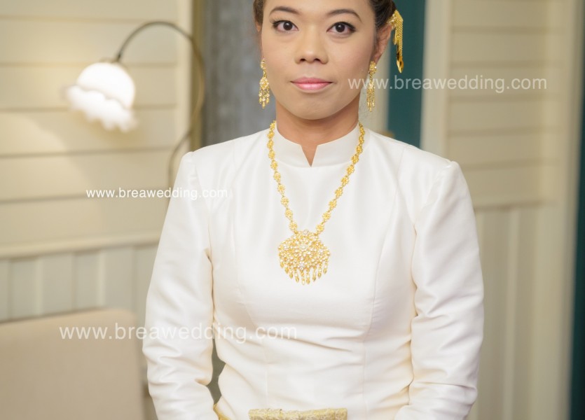 เช่า ตัด ชุดไทย ชุดแต่งงาน นนทบุรี