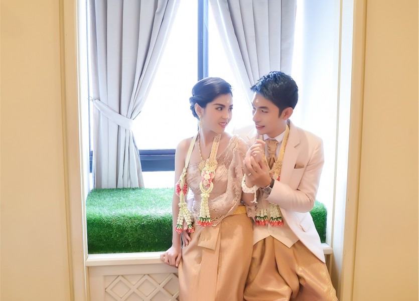 เช่าชุดไทย ชุดแต่งงาน นนทบุรี