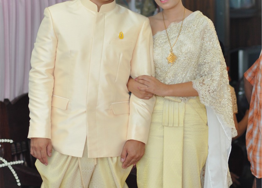 ตัดชุดไทย ชุดแต่งงาน นนทบุรี