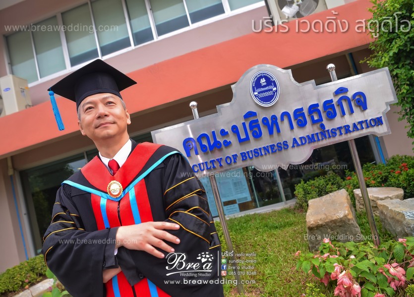 ช่างภาพรับปริญญา หาช่างภาพ รับปริญญา ถ่ายรูปรับปริญญา