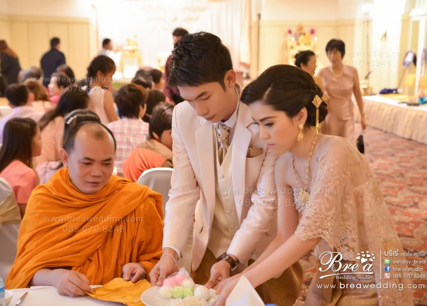 ชุดแต่งงาน นนทบุรีBRE 3928เวดดิ้ง