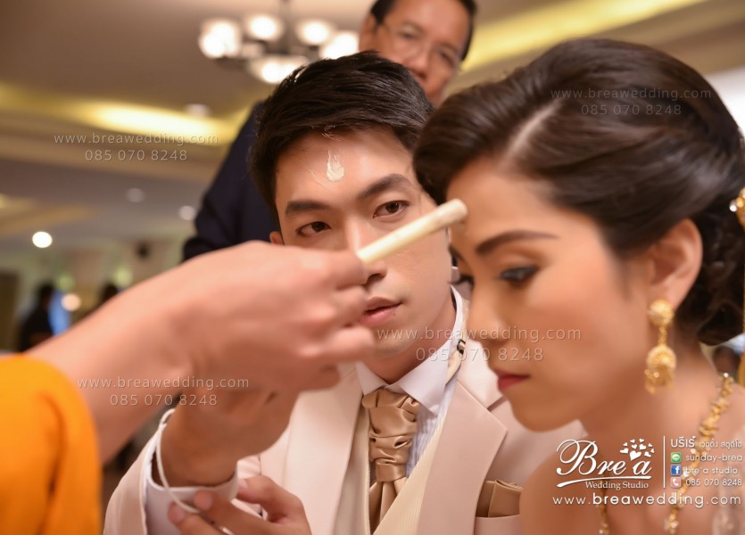 ชุดแต่งงาน นนทบุรีBRE 4029เวดดิ้ง