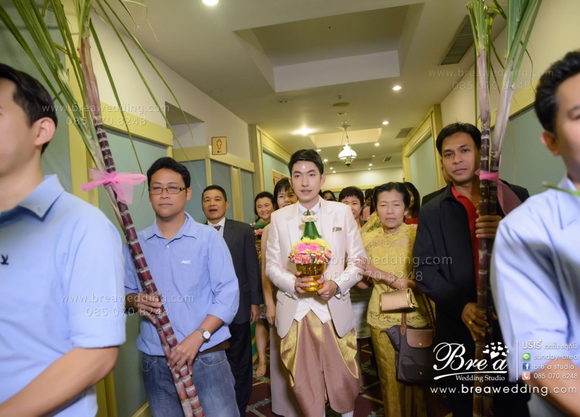 ชุดแต่งงาน นนทบุรีBRE 4107เวดดิ้ง