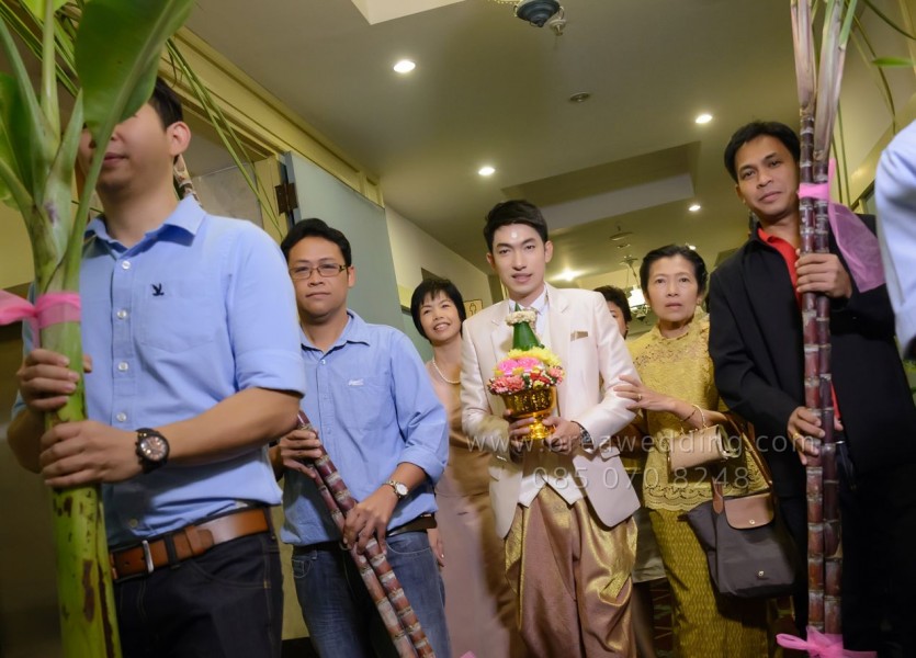 ชุดแต่งงาน นนทบุรีBRE 4114เวดดิ้ง