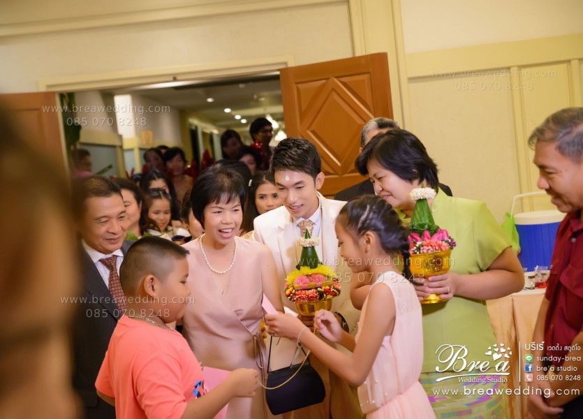 ชุดแต่งงาน นนทบุรีBRE 4136เวดดิ้ง