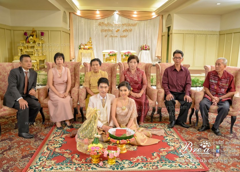 ชุดแต่งงาน นนทบุรีBRE 4209เวดดิ้ง