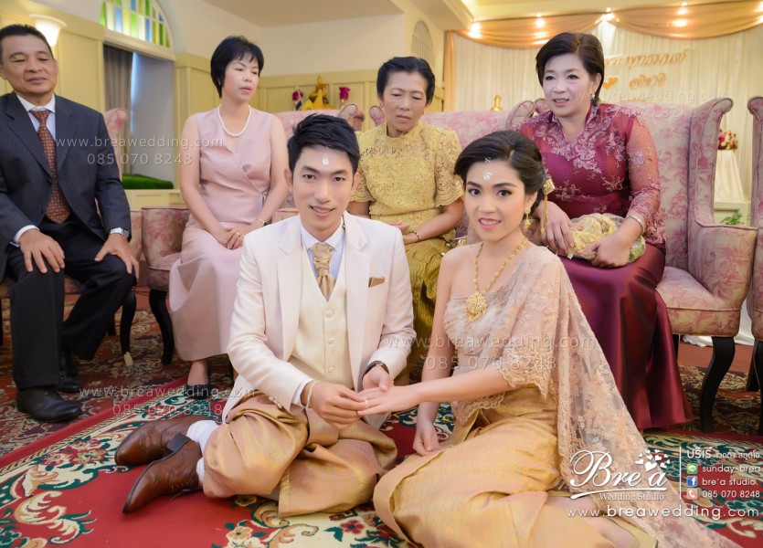 ชุดแต่งงาน นนทบุรีBRE 4268เวดดิ้ง