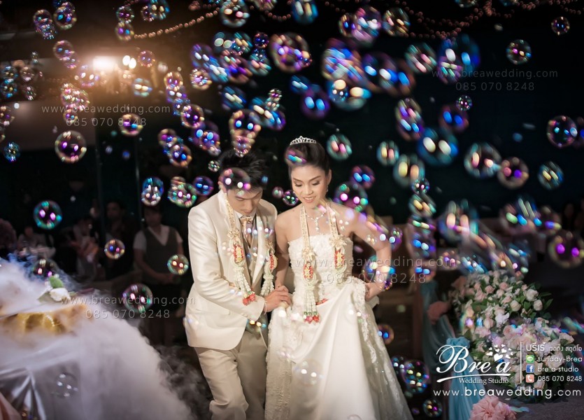 ถ่ายรูปแต่งงาน ตึกช้างBREA WED [candid] 7.08.2014 (131 of 460) Edit Edit Editนนทบุรี