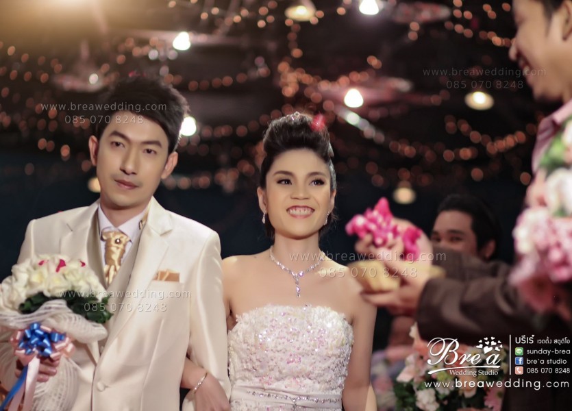 ถ่ายรูปแต่งงาน ตึกช้างBREA WED [candid] 7.08.2014 (216 of 460) Editนนทบุรี