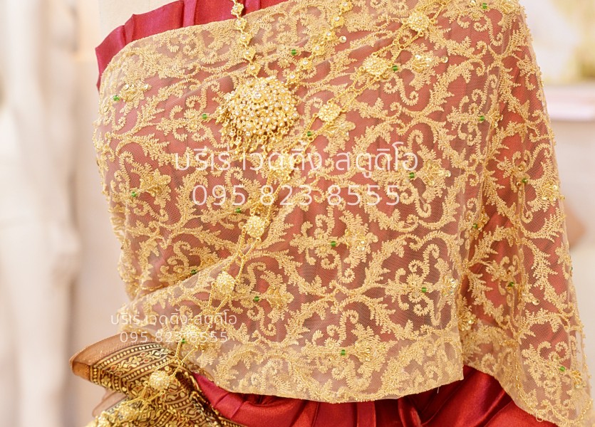 ชุดไทย ชุดแต่งงาน นนทบุรี