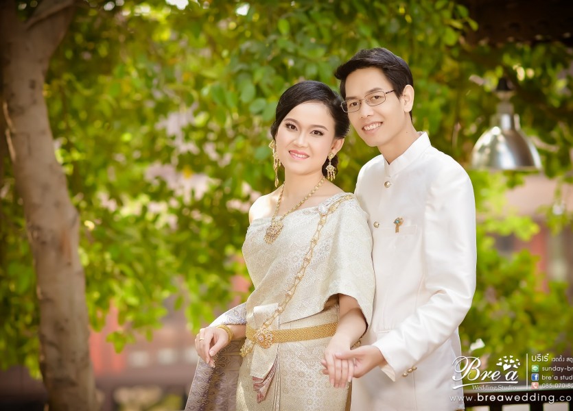 หาช่างภาพ พรีเวดดิ้ง ถ่ายรูปแต่งงาน ถ่ายภาพงานแต่ง ช่างถ่ายรูป สยามเฮาท์