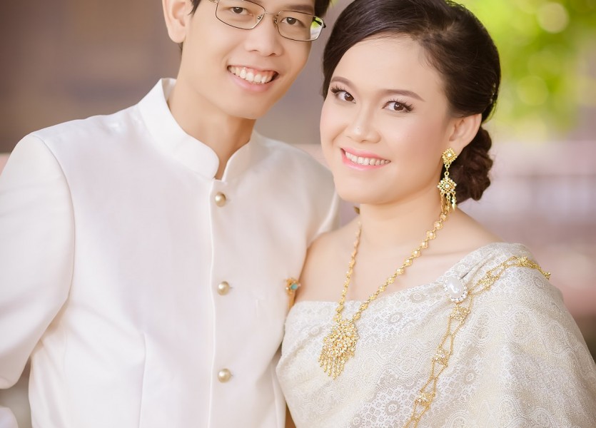 หาช่างภาพ พรีเวดดิ้ง ถ่ายรูปแต่งงาน ถ่ายภาพงานแต่ง ช่างถ่ายรูป สยามเฮาท์