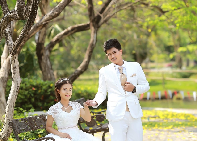 หาช่างภาพ พรีเวดดิ้ง ถ่ายรูปแต่งงาน ถ่ายภาพงานแต่ง ช่างถ่ายรูป สวนหลวง ร.๙