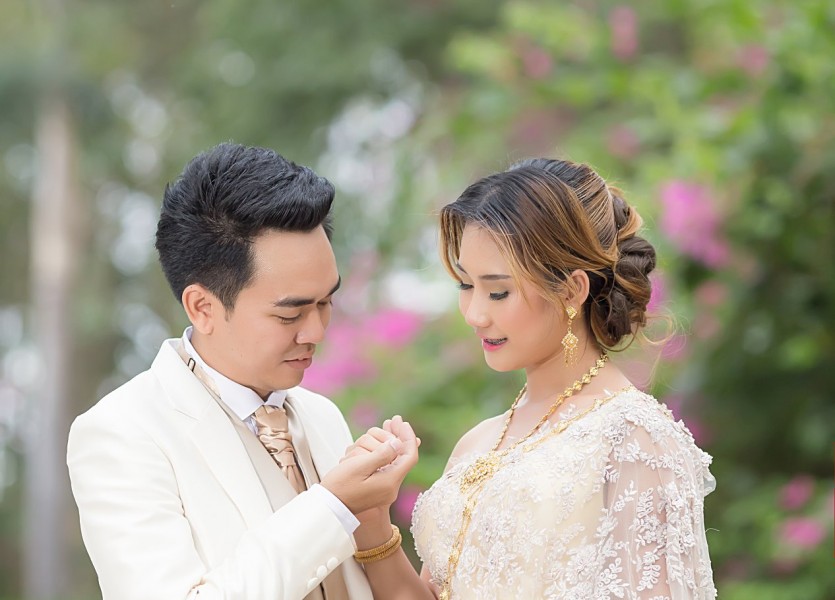 พรีเวดดิ้ง หาช่างภาพงานแต่ง รับถ่ายภาพงานแต่งงาน ถ่ายรูปแต่งงานทะเล