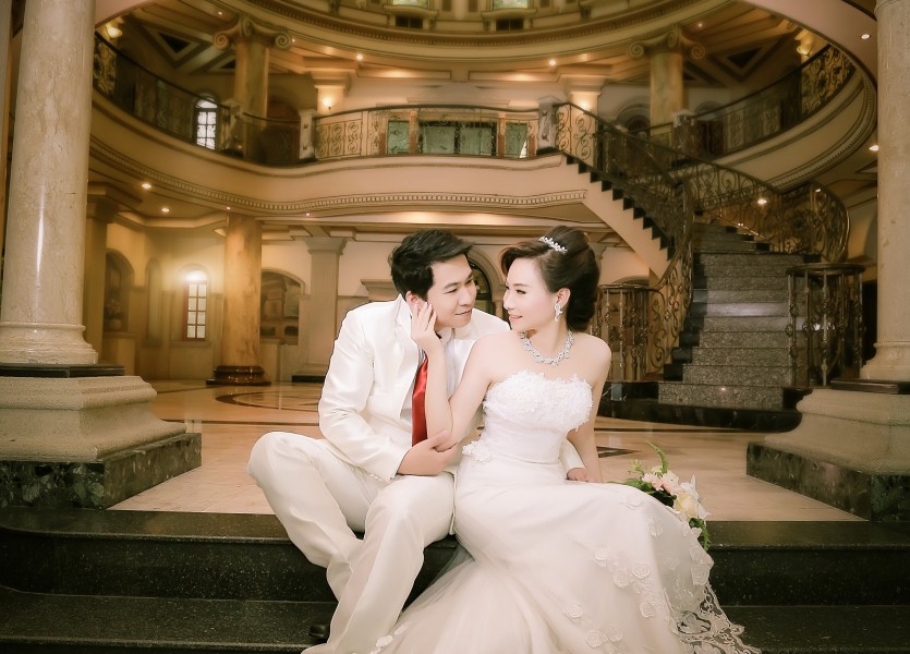 หาช่างภาพ ร้านเวดดิ้ง ถ่ายรูปแต่งงาน ถ่ายภาพงานแต่ง ช่างถ่ายรูป