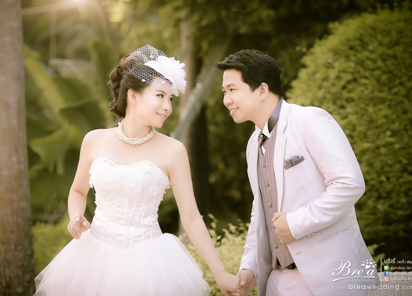 หาช่างภาพ ร้านเวดดิ้ง ถ่ายรูปแต่งงาน ถ่ายภาพงานแต่ง ช่างถ่ายรูป ฌ็องเซลิเซ่