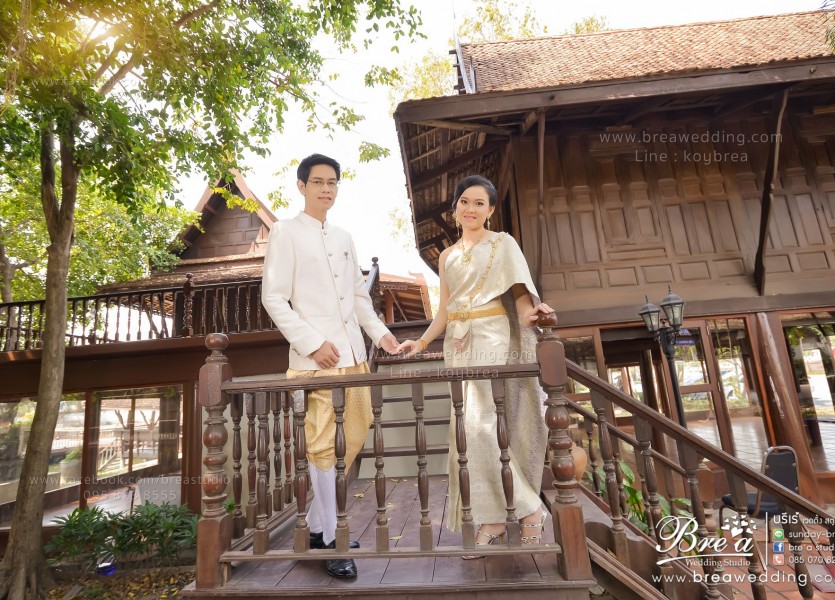 หาช่างภาพ พรีเวดดิ้ง ถ่ายรูปแต่งงาน ถ่ายภาพงานแต่ง ช่างถ่ายรูป สยามเฮาท์