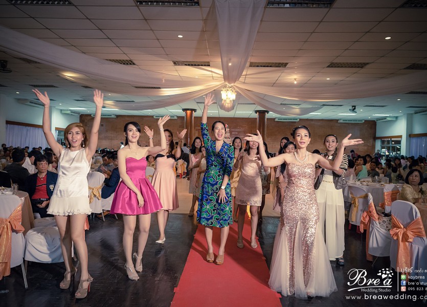 หาช่างภาพงานแต่ง ถ่ายรูปแต่งงาน สโมสรกรมการทหารสื่อสาร