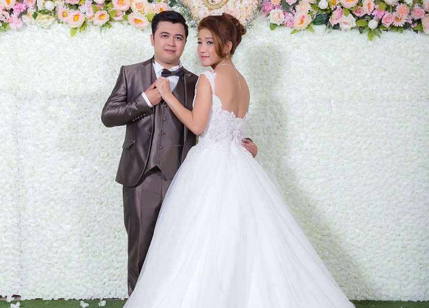 ถ่ายรูปแต่งงาน ชุดแต่งงาน หาช่างภาพ นนทบุรี ถ่ายภาพงานแต่ง