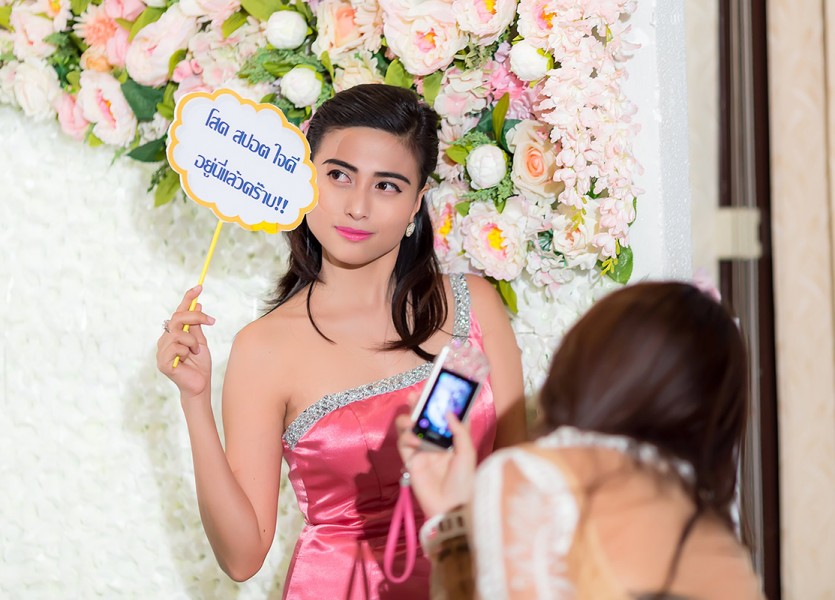 ถ่ายรูปแต่งงาน ชุดแต่งงาน หาช่างภาพ นนทบุรี ถ่ายภาพงานแต่ง