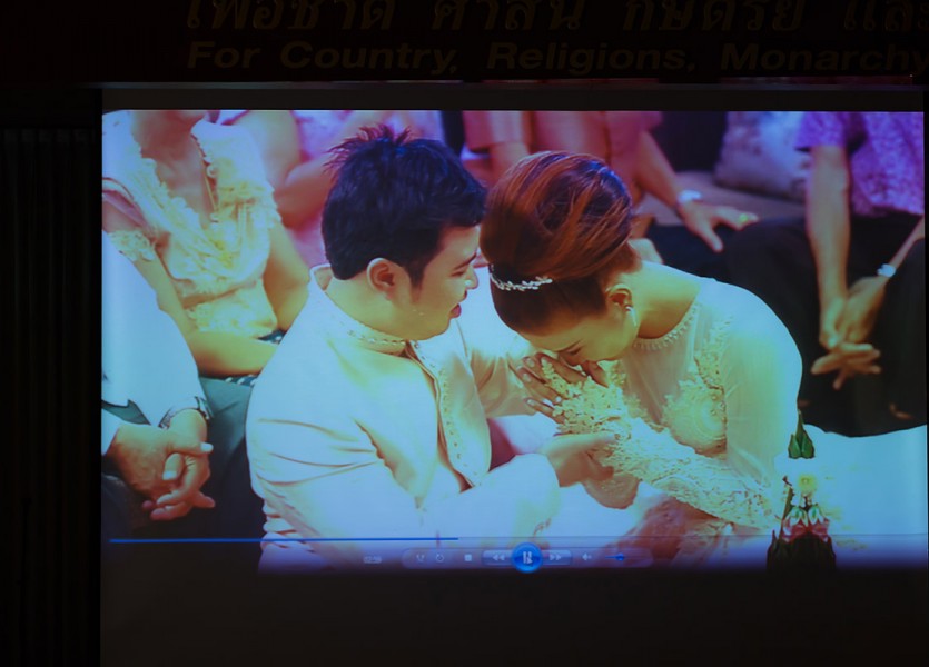 ถ่ายรูปแต่งงาน ชุดแต่งงาน หาช่างภาพ นนทบุรี ถ่ายภาพงานแต่ง