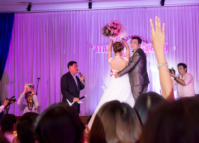 ถ่ายรูปแต่งงาน กรมสรรพาวุธทหารบก หาช่างภาพ นนทบุรี ถ่ายภาพงานแต่ง