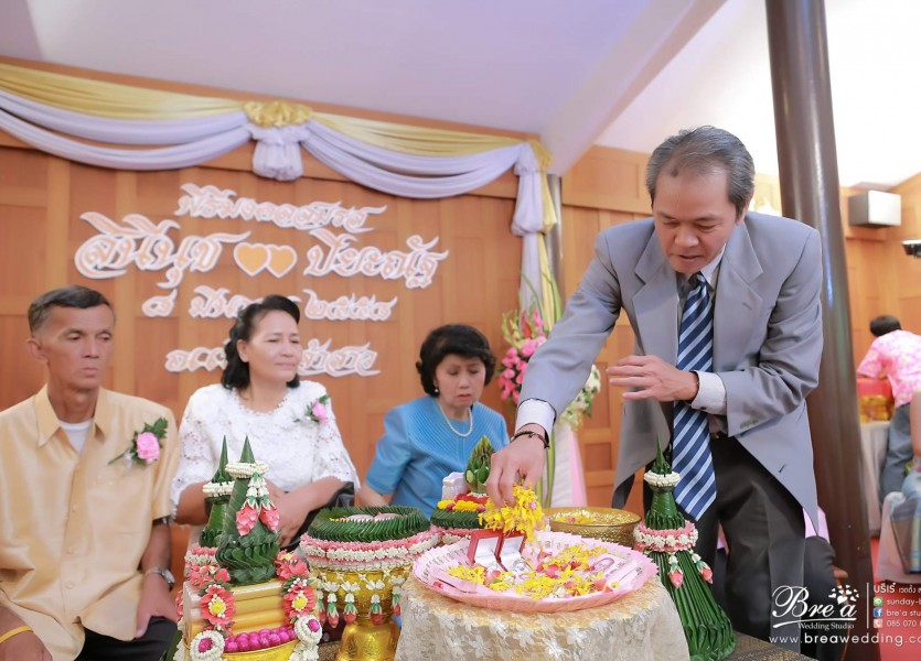 ถ่ายรูปแต่งงานเรือนเจ้าสาว ปากเกล็ด นนทบุรี หาช่างภาพ