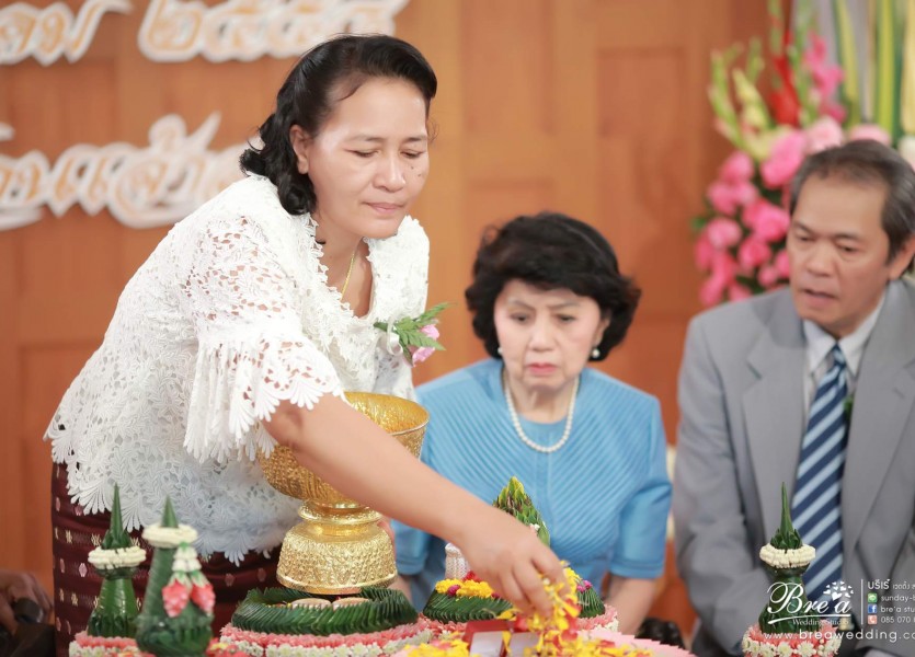 ถ่ายรูปแต่งงานเรือนเจ้าสาว ปากเกล็ด นนทบุรี หาช่างภาพ