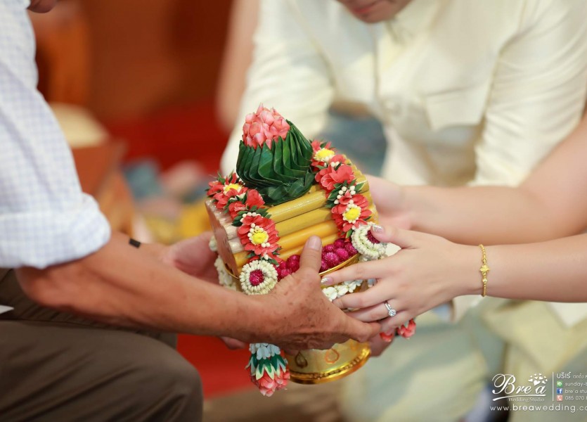 ถ่ายรูปแต่งงานเรือนเจ้าสาว ปากเกล็ด นนทบุรี หาช่างภาพ