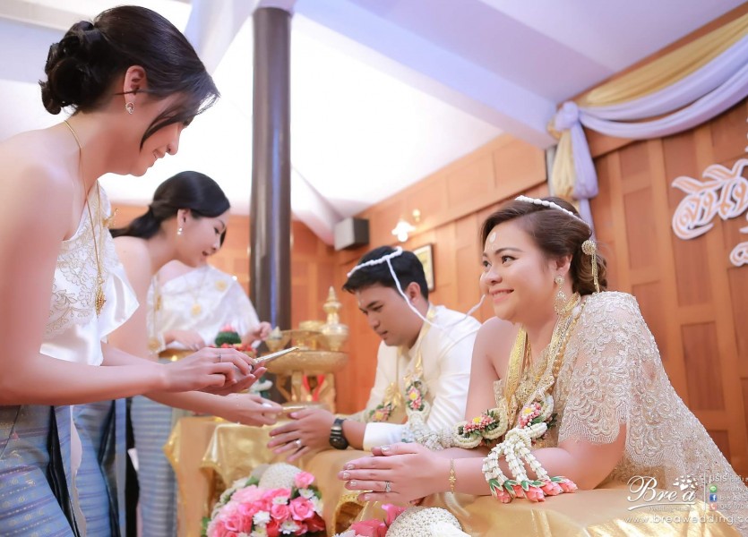 ถ่ายรูปแต่งงานเรือนเจ้าสาว ปากเกล็ด นนทบุรี หาช่างภาพ